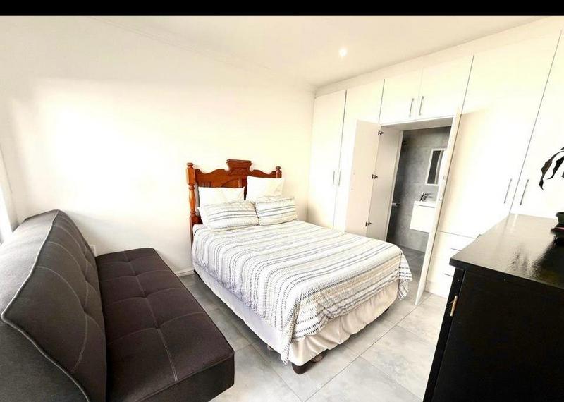 3 Bedroom Property for Sale in Sandown Western Cape